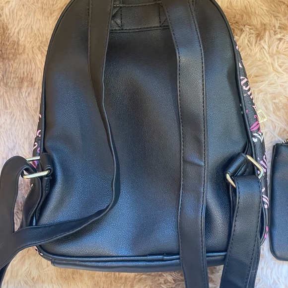 NWT Juicy Couture Backpack + Pouch, Peek a Bow Gothic Logo Pink and Black - Picture 8 of 8